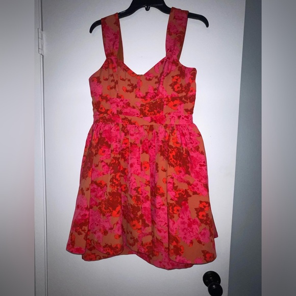 Chelsea28 Flirt Peplum Mini dress - Picture 3 of 4